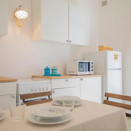 بيت للعطل Helloelba La Triglia 2 *
